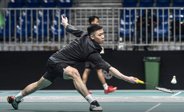 中展现出强 中展现出强