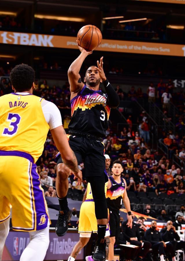 帮助球队脱 帮助球队脱