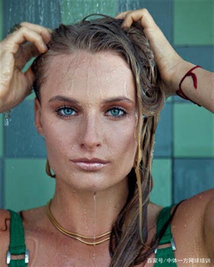 新赛季中 新赛季中